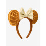 Loungefly Minnie Mouse Concha Ears - Import Novembre 202534527550_av1?$productMainDesktop$&fmt=auto1234534527552