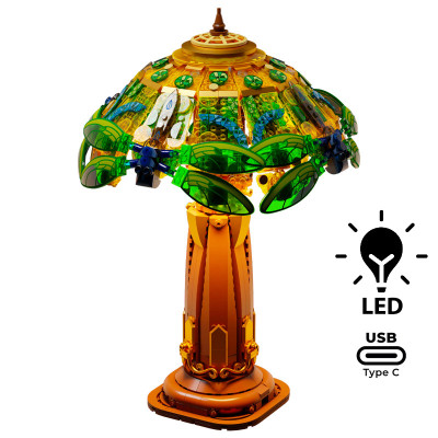 Diorama pantasy retro collection 85042 stained glass table lamp 36cm - préco mars 2026PTY85042.jpg6973817324802