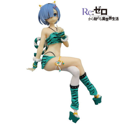 Furyu - Figurine Re Zero Starting Life In Another World Noodle Stopper Rem Demon Costume 16cm -