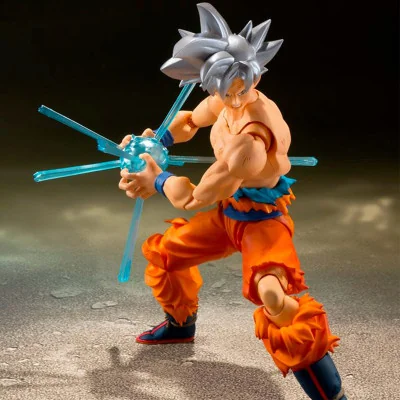 TAMASHII NATIONS - DBZ Super SH Figuarts Son Goku Ultra Instinct 14cm - arrivage décembre 2024 -