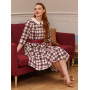 Her Universe Disney Mickey Mouse Plaid Retro Dress Her Universe Exclusive - Import Août 2025 Her Universe Disney Mickey Mouse Plaid Retro Dress Her Universe Exclusive - Import Août 2025