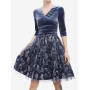 Her Universe Star Wars Women Of Star Wars Constellation Retro Dress Her Universe Exclusive - Import Août 2025 Her Universe Star Wars Women Of Star Wars Constellation Retro Dress Her Universe Exclusive - Import Août 2025