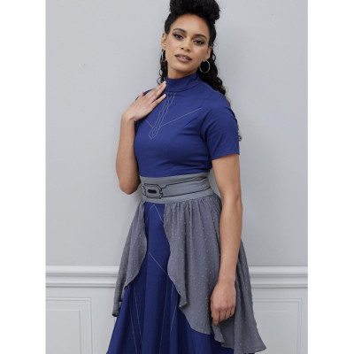 Her Universe Star Wars Ahsoka Tano Retro Robe - Import Juin 202532195209_hi?$productMainDesktop$&fmt=auto1234532195209