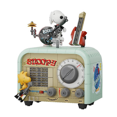 Diorama pantasy snoopy retro time series radio 16cm - préco septembre 2025PTY86916.jpg6973817323324